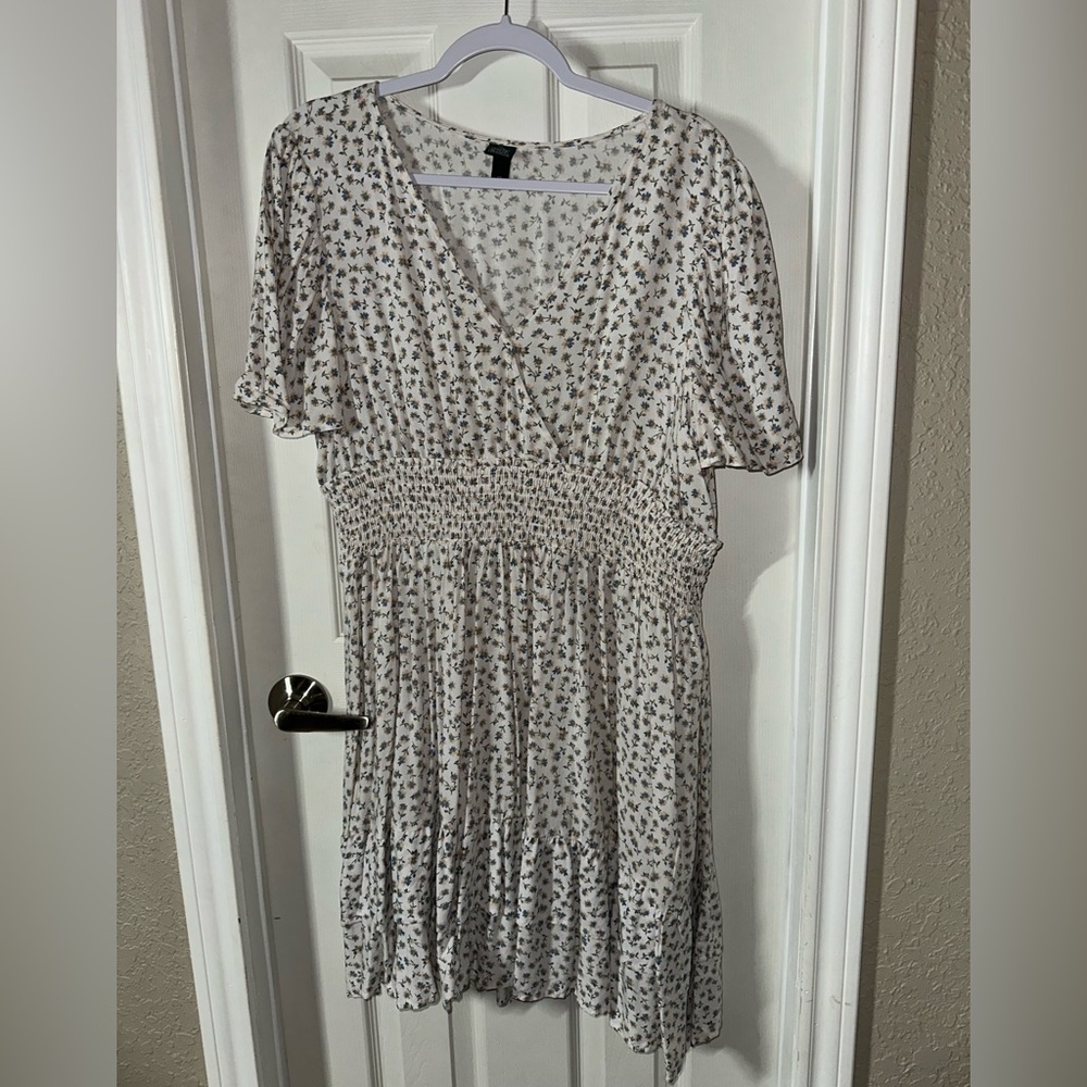 Wild Fable White Floral Midi Dress